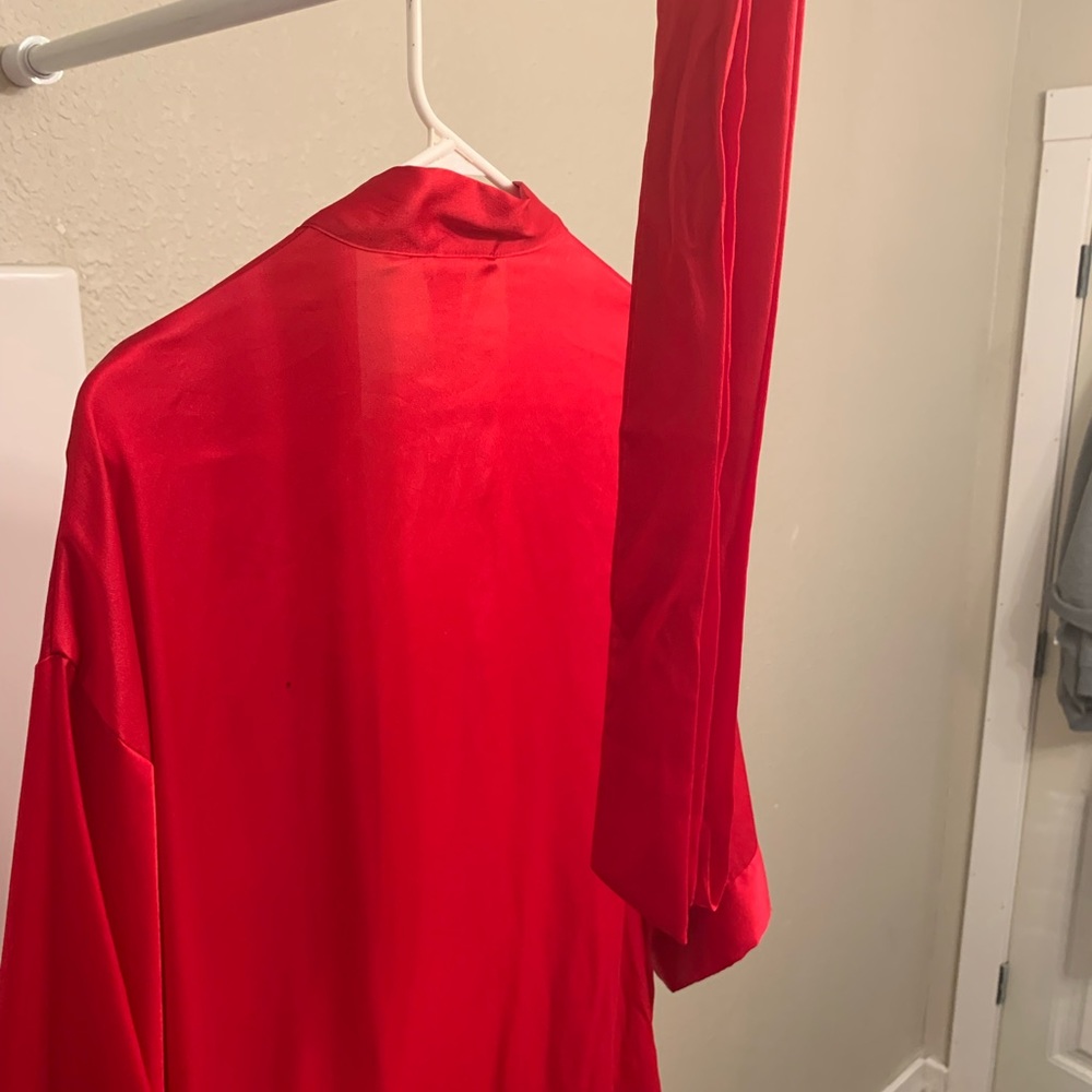 Victoria Secret Intimate Robe - Picture 4 of 6